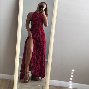 Gorgeous dress 🌺🌸